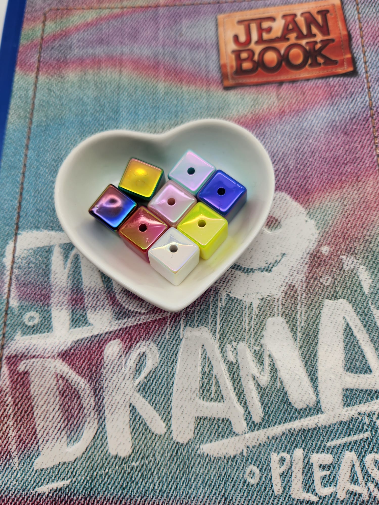 16 mm UV Cube Solid Beads Mix 20pc Secondary image